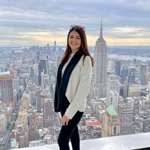 Meet your Posher, Nicole